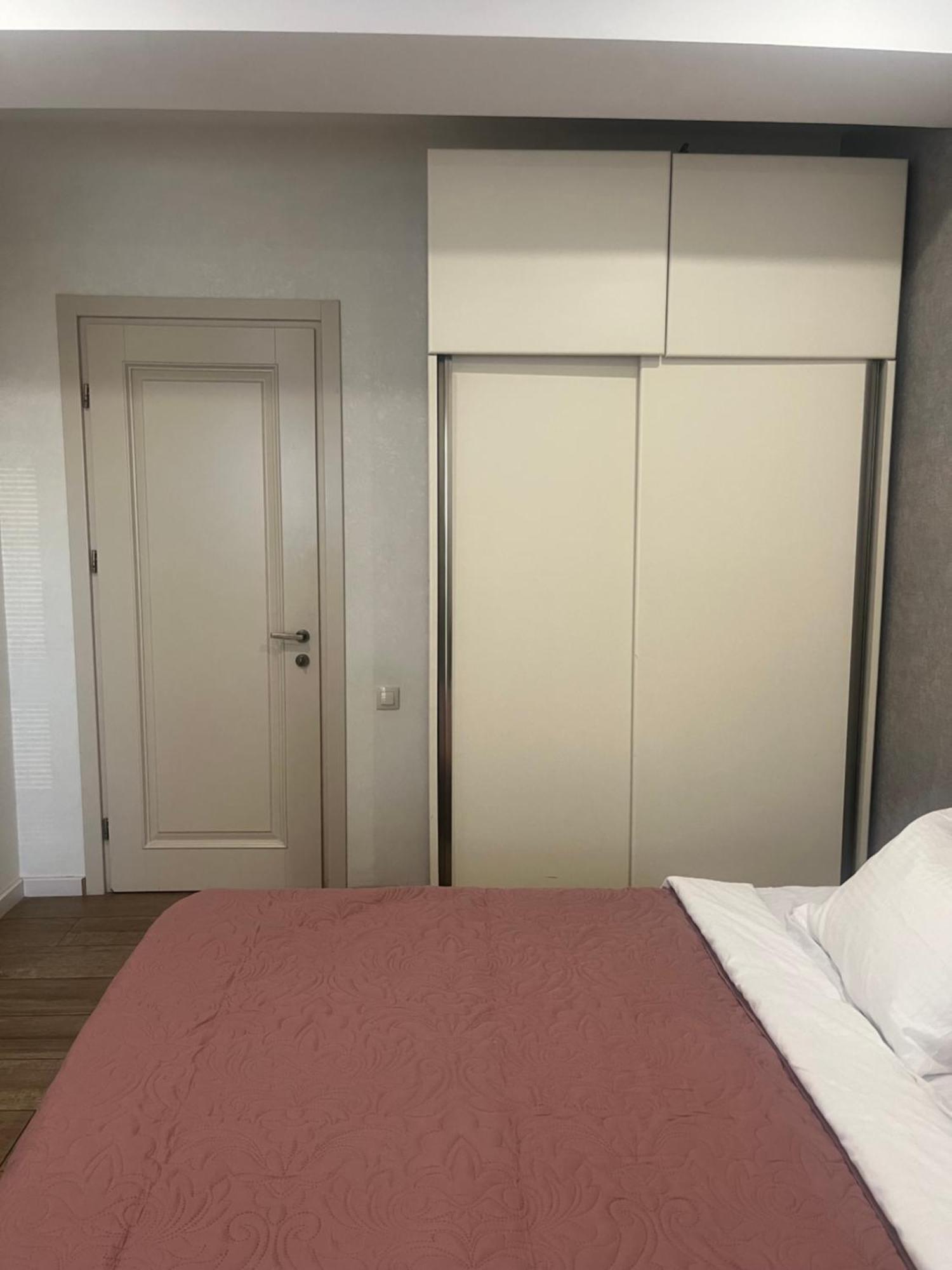 Panorama Khiliani Lejlighed Tbilisi Eksteriør billede
