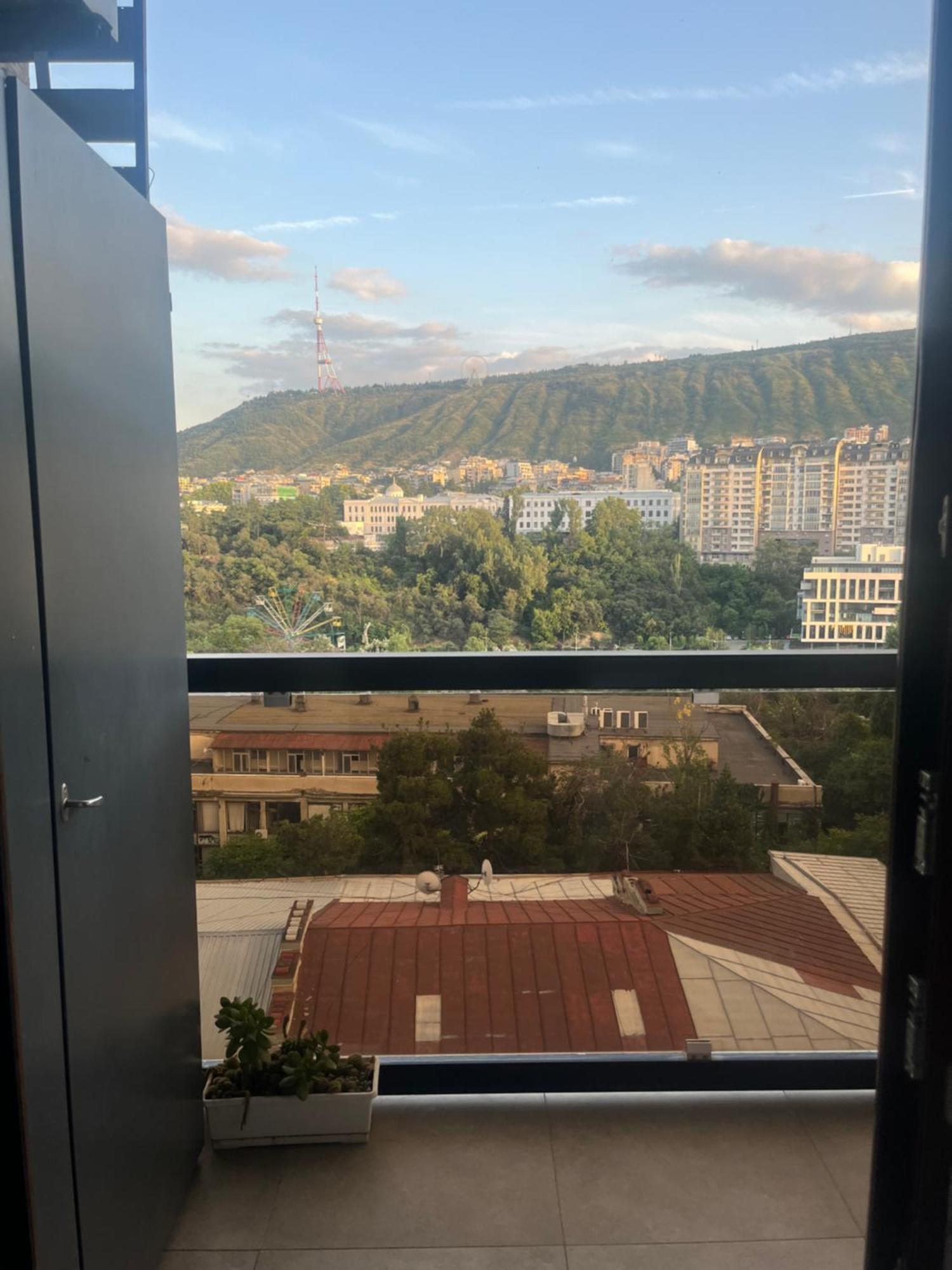 Panorama Khiliani Lejlighed Tbilisi Eksteriør billede